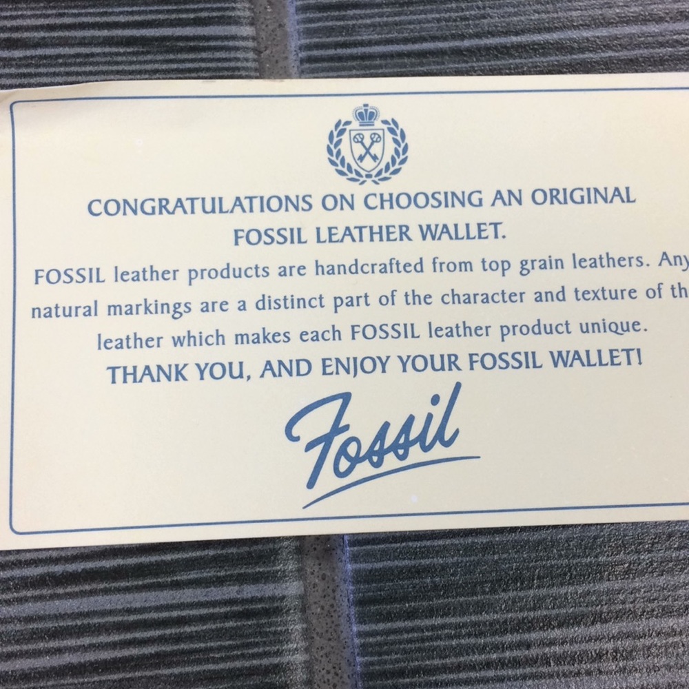 Fossil Wallet - Picture 2 of 5